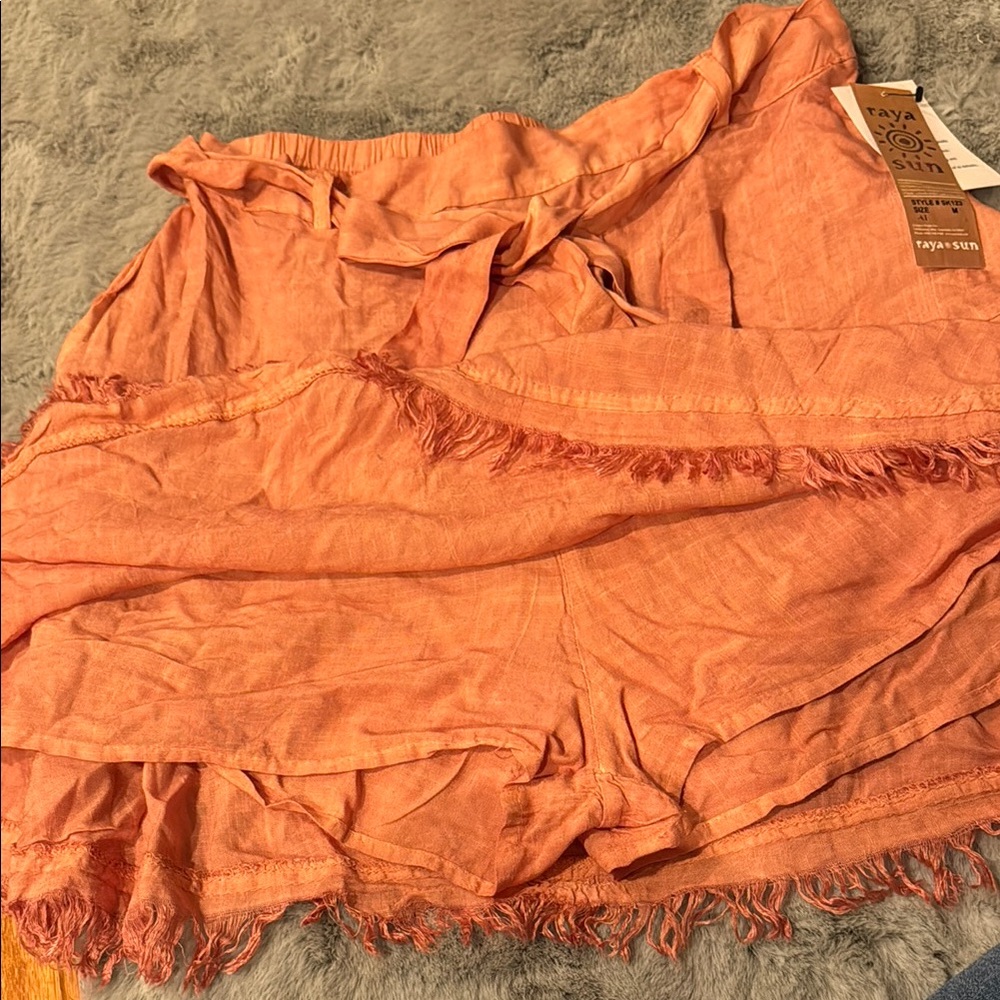 Raya Sun Women's Skort in Coral - Picture 2 of 2